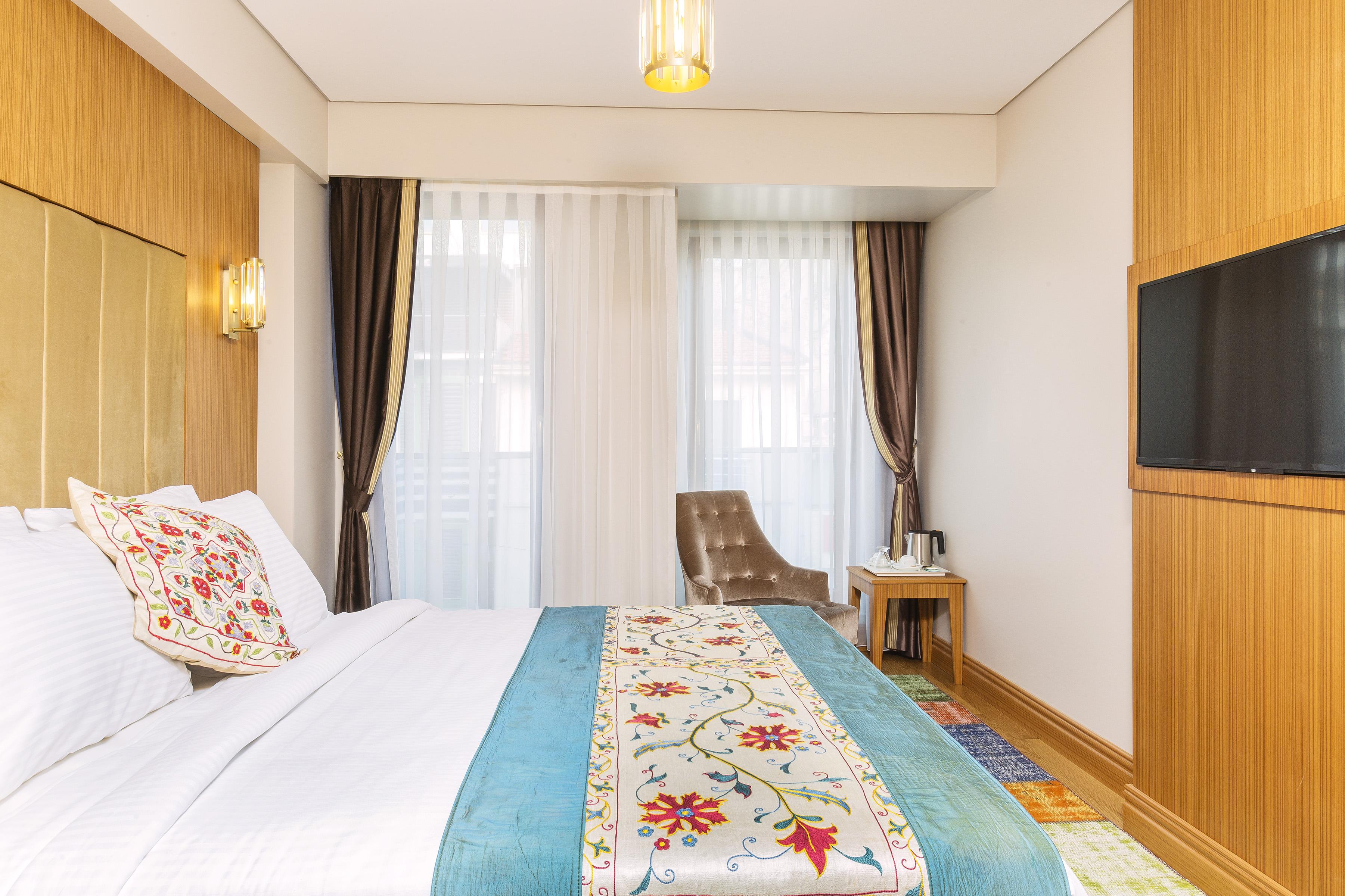 Obelisk Hotel & Suites Istanbul Exterior photo